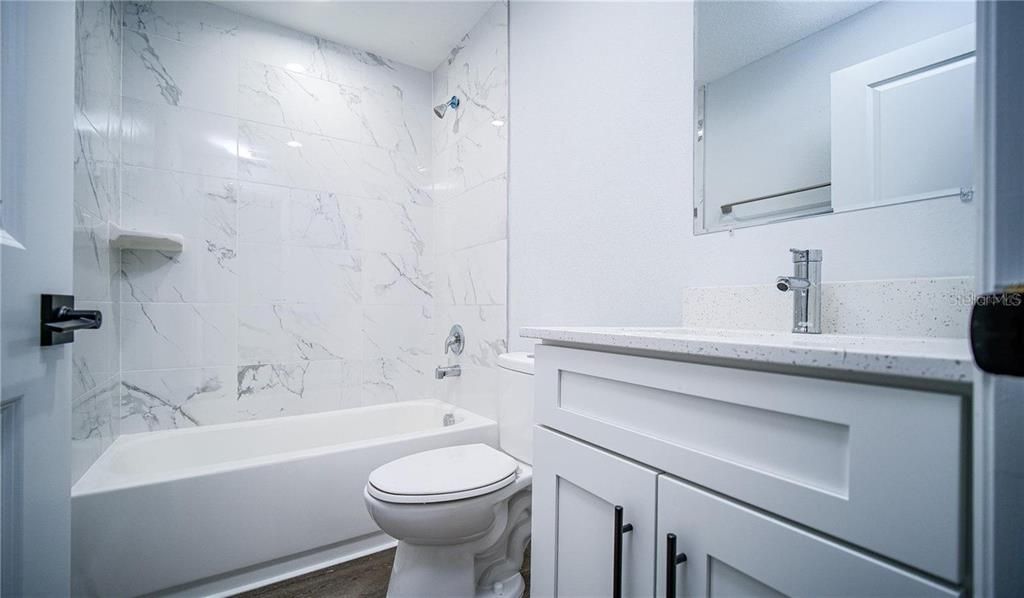 For Rent: $1,900 (3 beds, 2 baths, 1240 Square Feet)