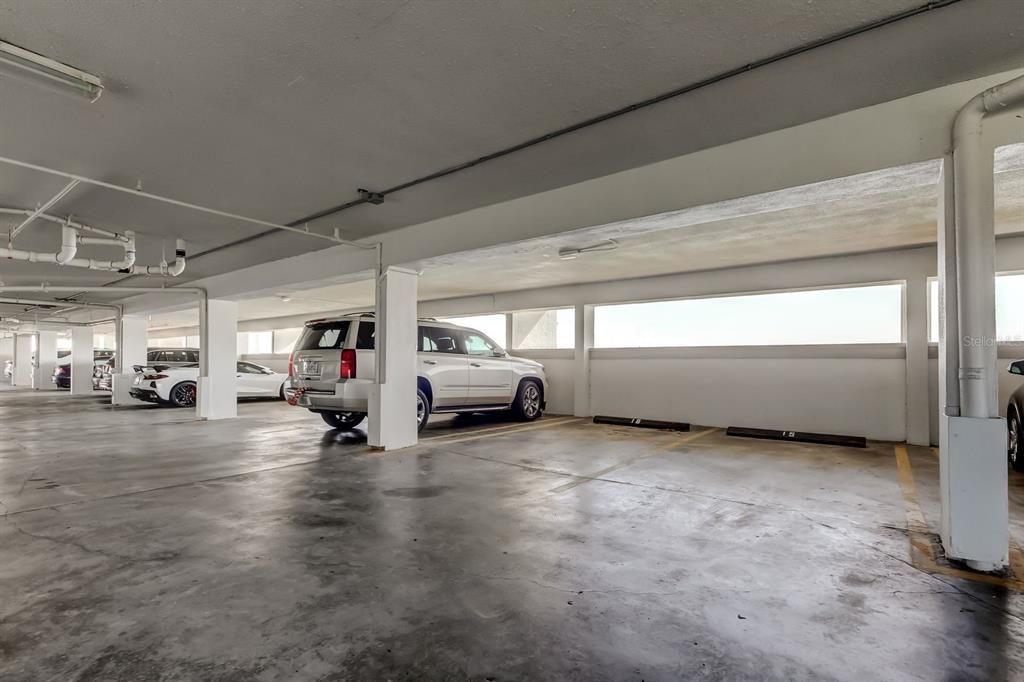 На продажу: $695,000 (2 спален, 2 ванн, 1425 Квадратных фут)