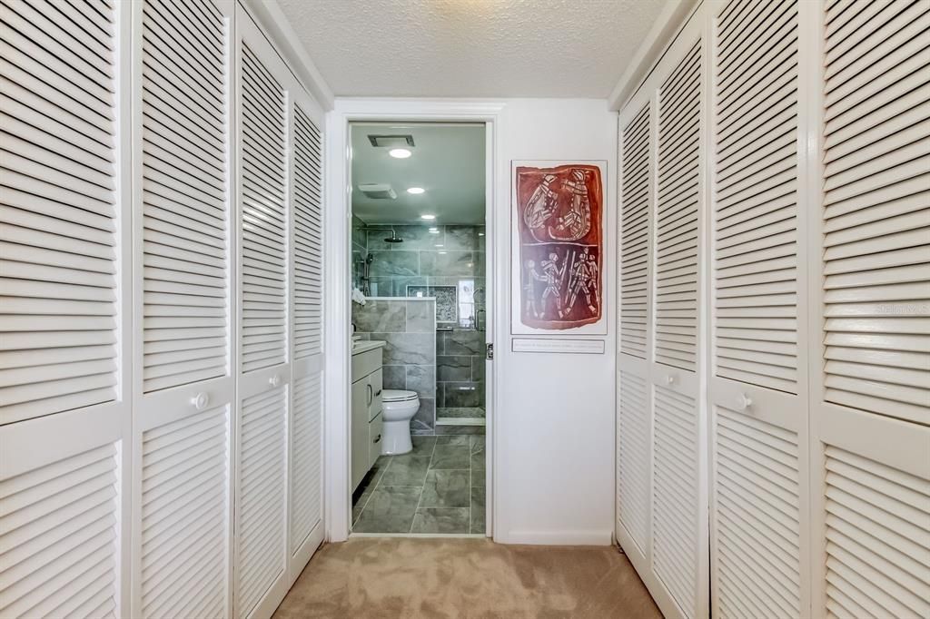 На продажу: $695,000 (2 спален, 2 ванн, 1425 Квадратных фут)