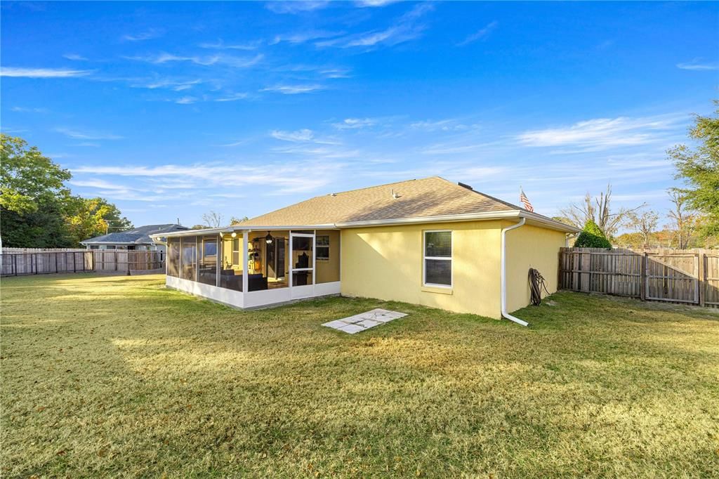 En Venta: $289,900 (3 camas, 2 baños, 1252 Pies cuadrados)