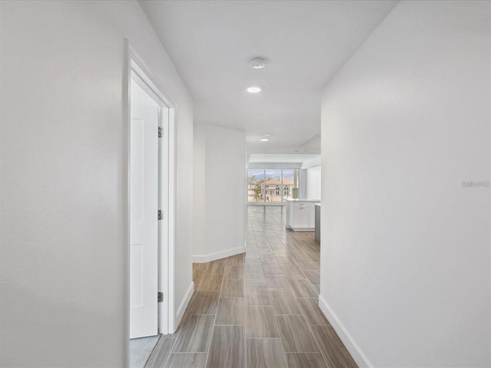 For Sale: $949,900 (3 beds, 2 baths, 1760 Square Feet)