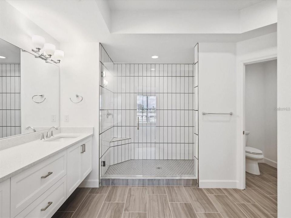 For Sale: $949,900 (3 beds, 2 baths, 1760 Square Feet)