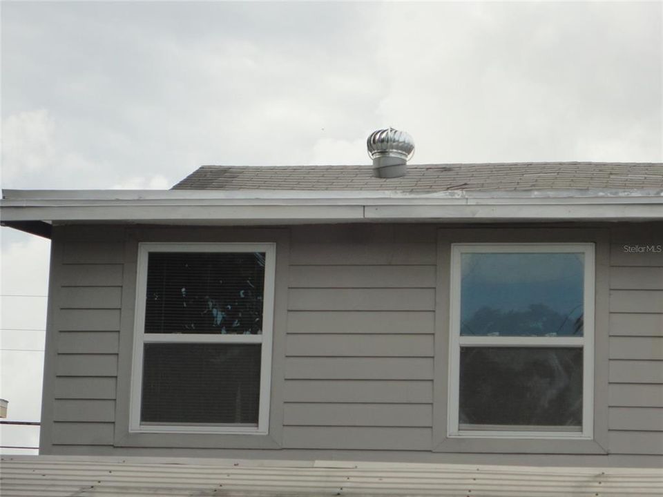 В аренду: $1,450 (3 спален, 1 ванн, 900 Квадратных фут)