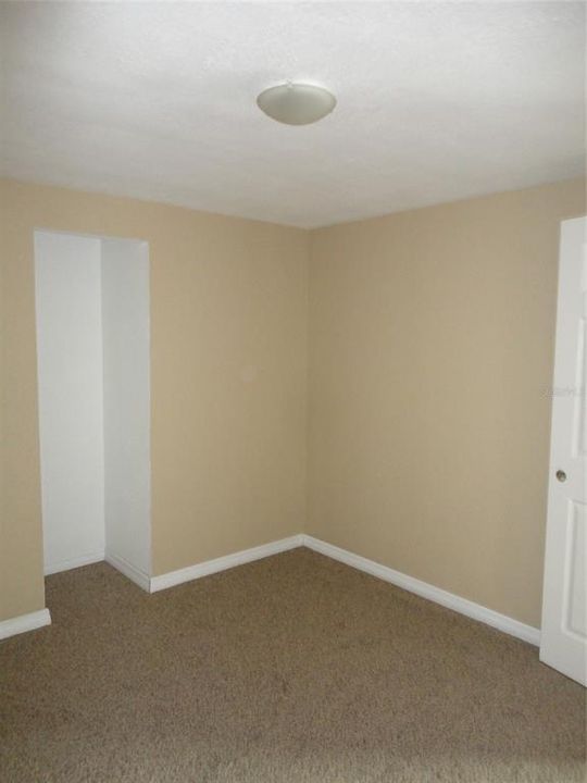 В аренду: $1,450 (3 спален, 1 ванн, 900 Квадратных фут)