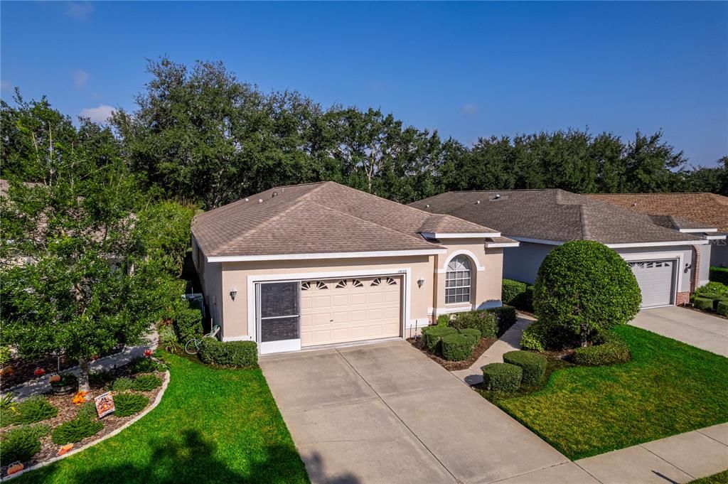 For Sale: $345,000 (3 beds, 2 baths, 2064 Square Feet)