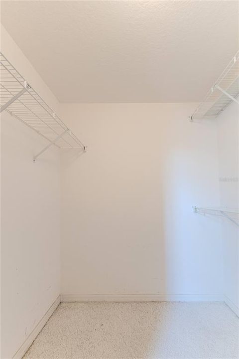 For Sale: $345,000 (3 beds, 2 baths, 2064 Square Feet)