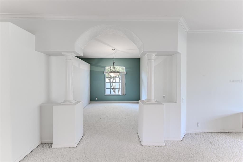 For Sale: $345,000 (3 beds, 2 baths, 2064 Square Feet)