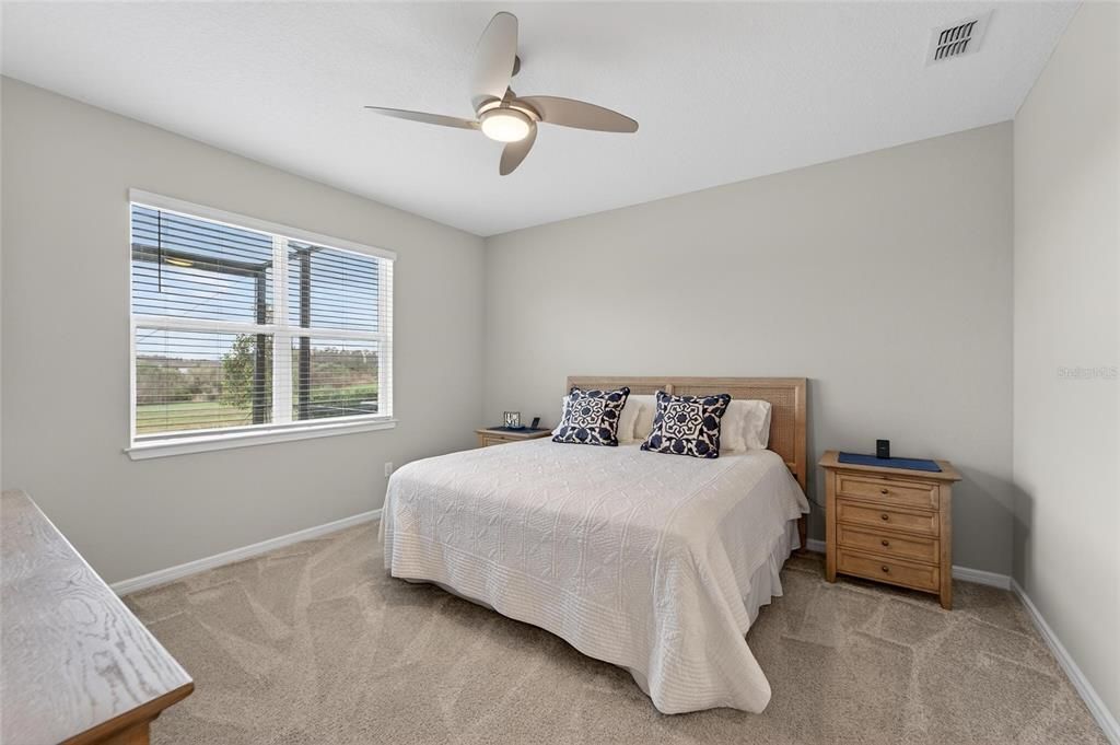 待售: $440,000 (3 贝兹, 2 浴室, 1640 平方英尺)