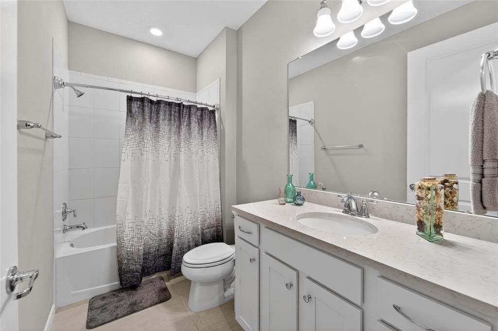 待售: $440,000 (3 贝兹, 2 浴室, 1640 平方英尺)