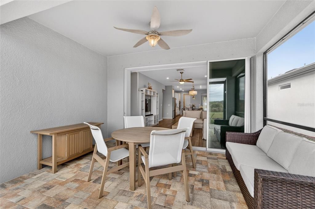 待售: $440,000 (3 贝兹, 2 浴室, 1640 平方英尺)