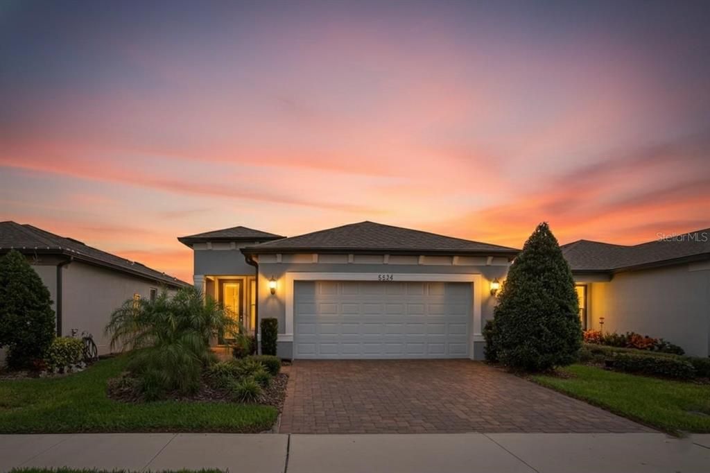 待售: $440,000 (3 贝兹, 2 浴室, 1640 平方英尺)