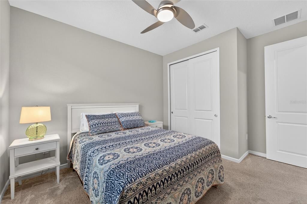 待售: $440,000 (3 贝兹, 2 浴室, 1640 平方英尺)