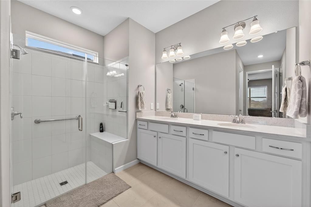 待售: $440,000 (3 贝兹, 2 浴室, 1640 平方英尺)