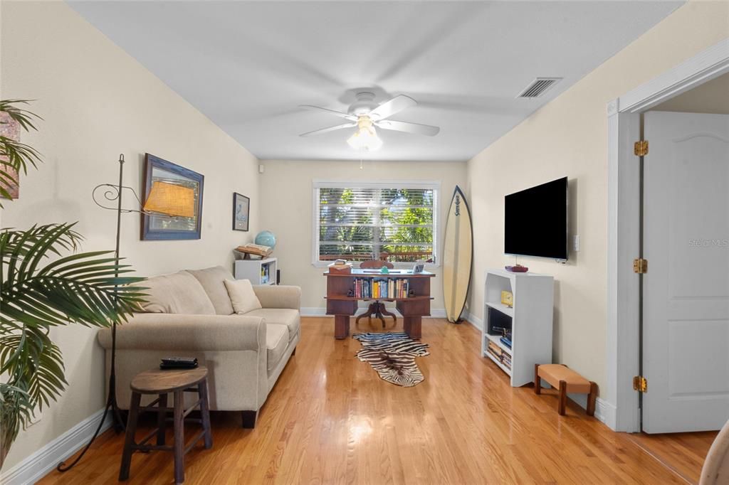 For Sale: $749,000 (3 beds, 2 baths, 1764 Square Feet)