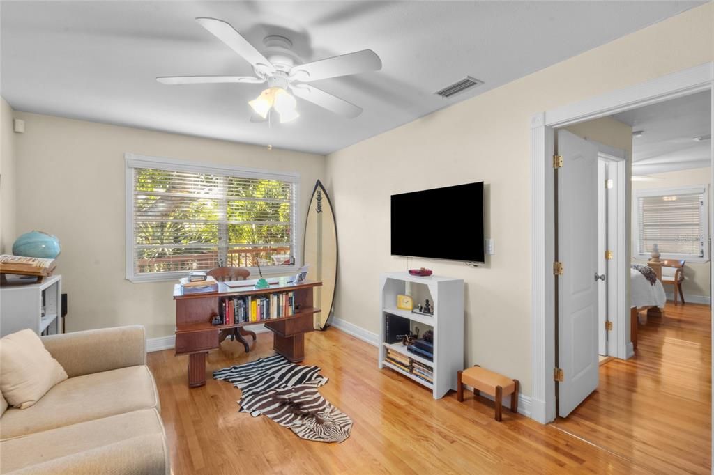 For Sale: $749,000 (3 beds, 2 baths, 1764 Square Feet)