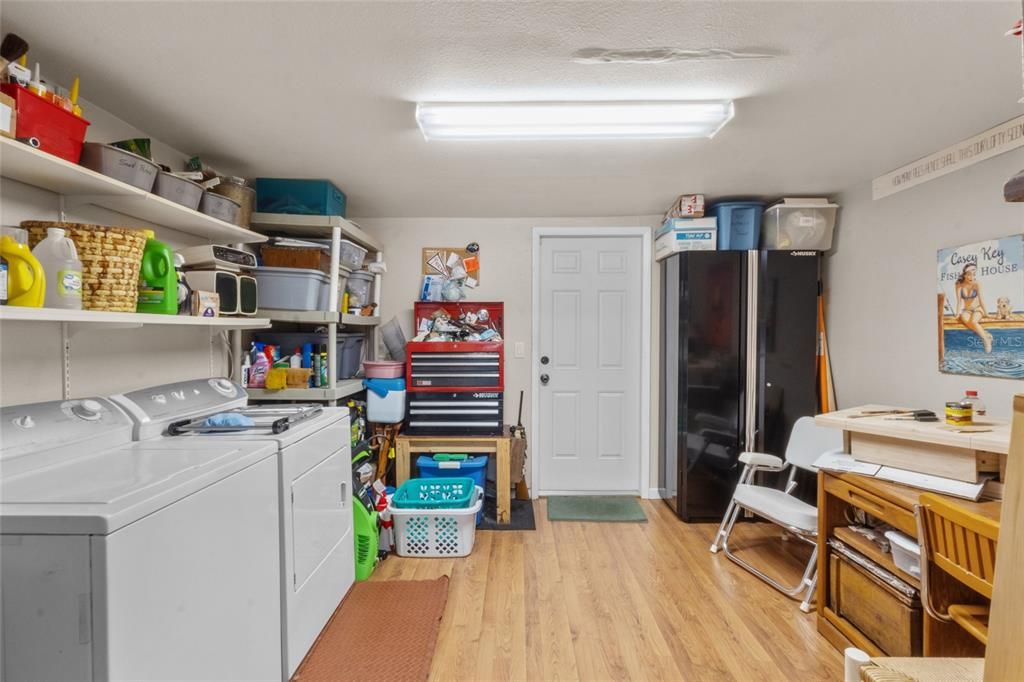 For Sale: $749,000 (3 beds, 2 baths, 1764 Square Feet)