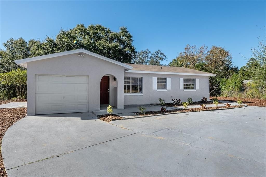 For Rent: $1,700 (3 beds, 1 baths, 1006 Square Feet)