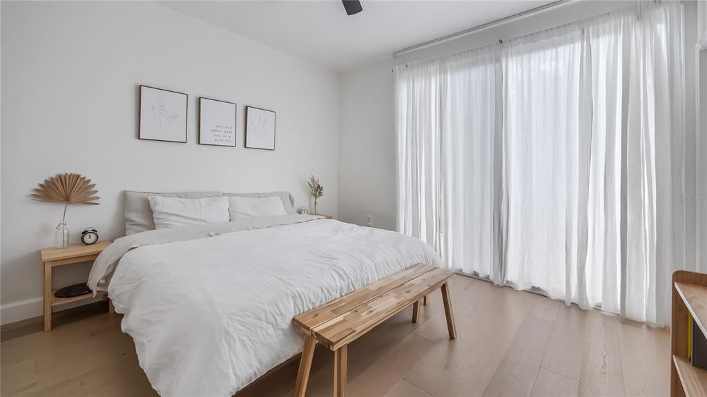 For Sale: $315,000 (3 beds, 3 baths, 1512 Square Feet)