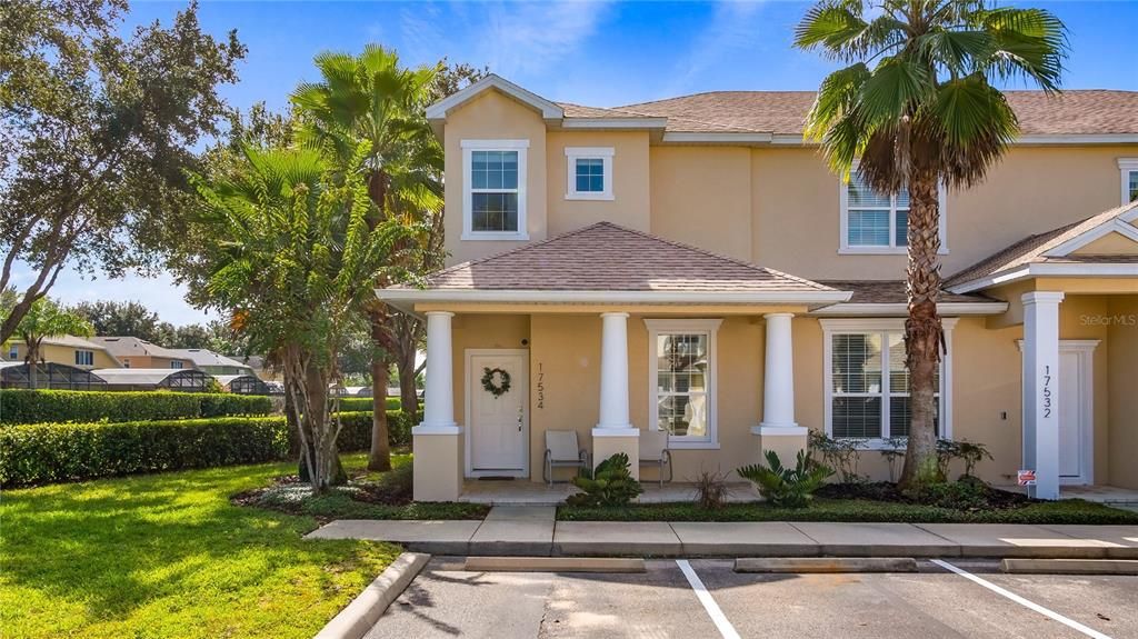 For Sale: $315,000 (3 beds, 3 baths, 1512 Square Feet)