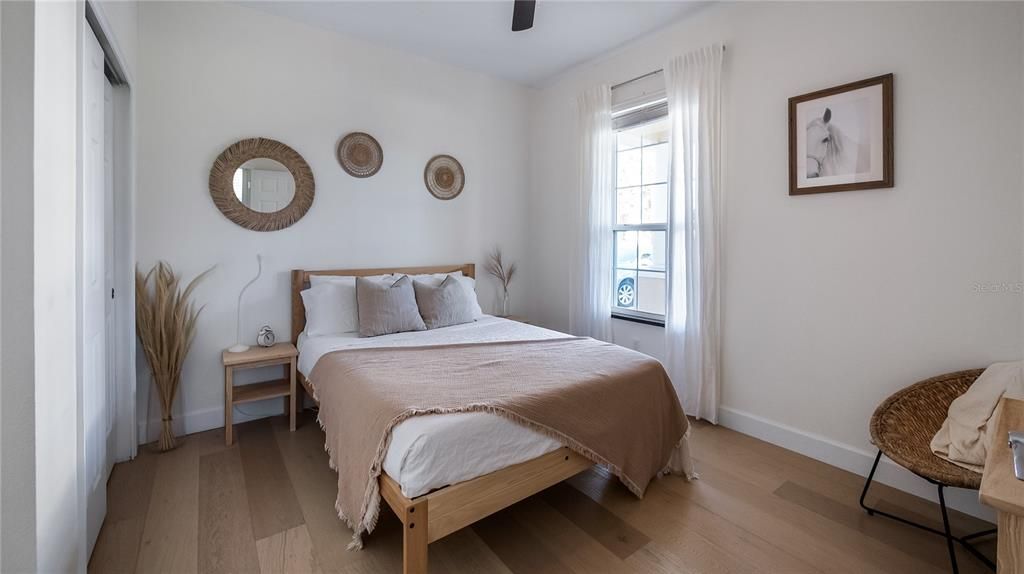 For Sale: $315,000 (3 beds, 3 baths, 1512 Square Feet)