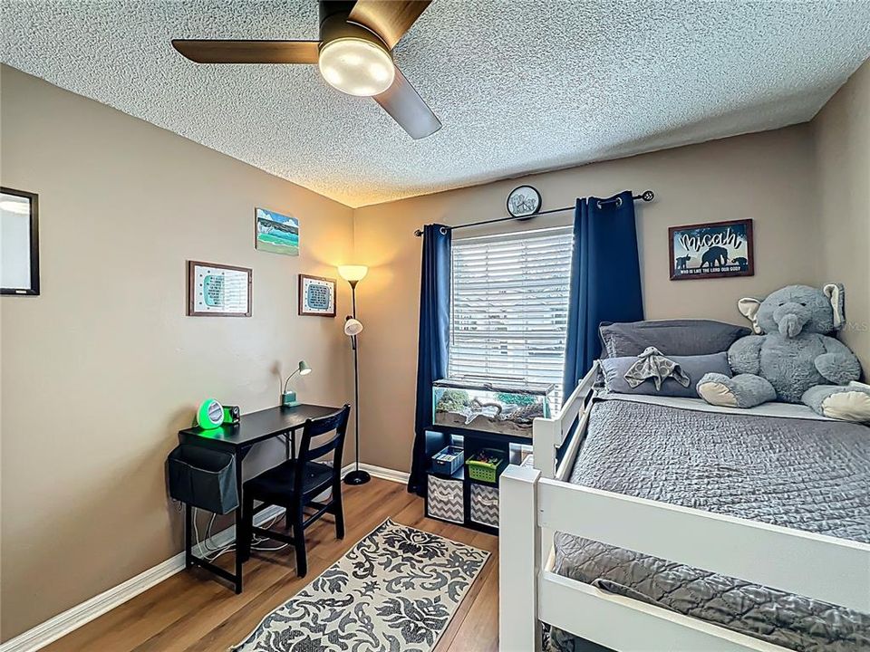 待售: $284,900 (3 贝兹, 2 浴室, 1185 平方英尺)