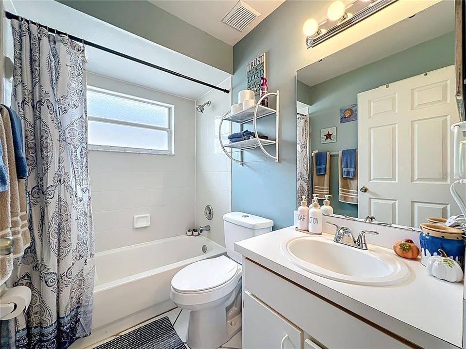 待售: $284,900 (3 贝兹, 2 浴室, 1185 平方英尺)