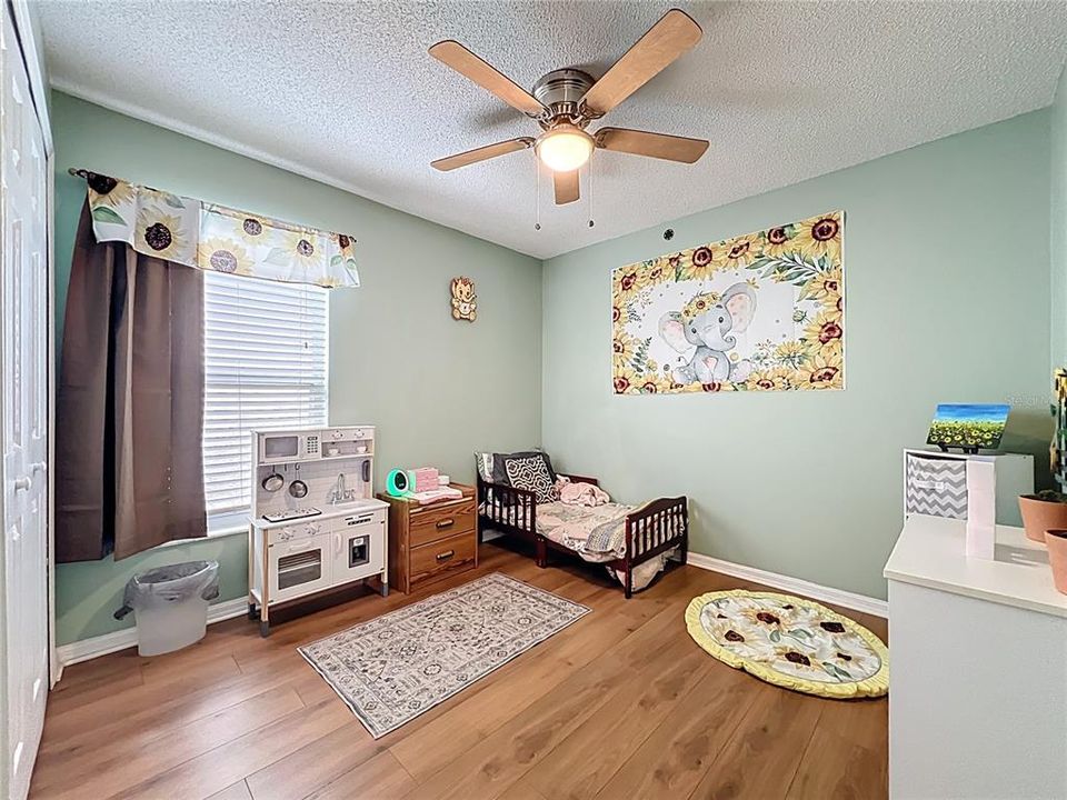 待售: $284,900 (3 贝兹, 2 浴室, 1185 平方英尺)