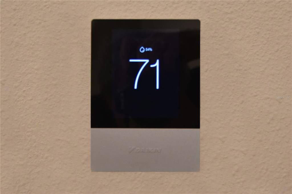 For Sale: $479,900 (3 beds, 2 baths, 1736 Square Feet)