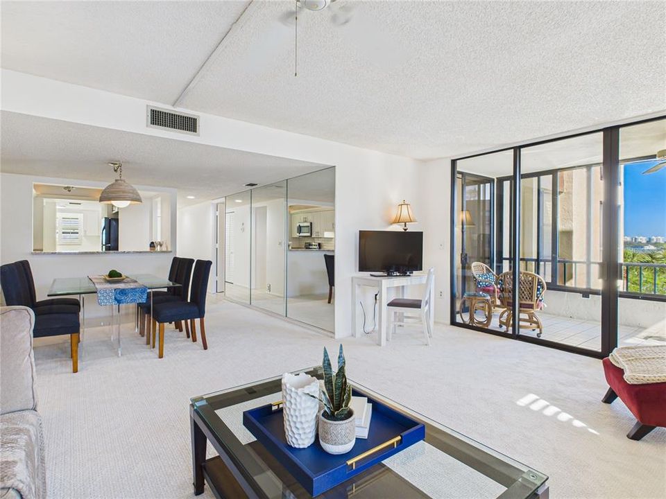 For Sale: $620,000 (2 beds, 2 baths, 1303 Square Feet)