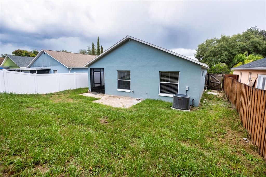 En Venta: $339,990 (3 camas, 2 baños, 1379 Pies cuadrados)