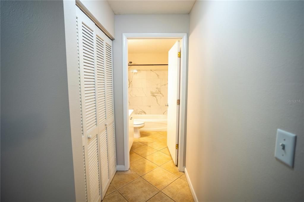 En Venta: $339,990 (3 camas, 2 baños, 1379 Pies cuadrados)