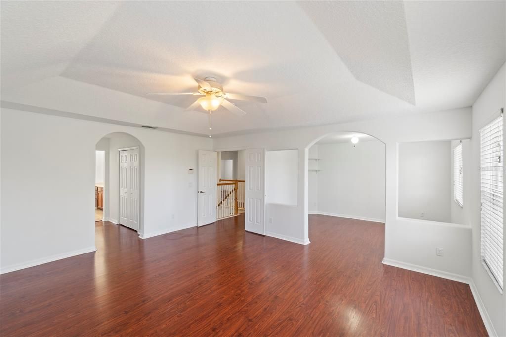 待售: $559,999 (4 贝兹, 2 浴室, 3034 平方英尺)