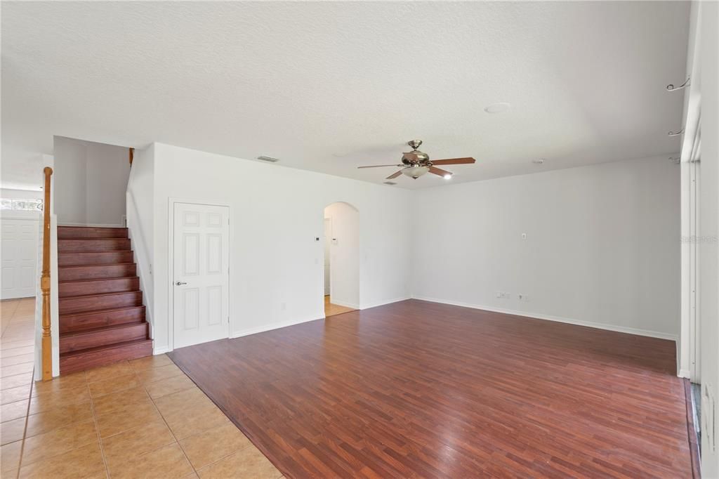 待售: $559,999 (4 贝兹, 2 浴室, 3034 平方英尺)