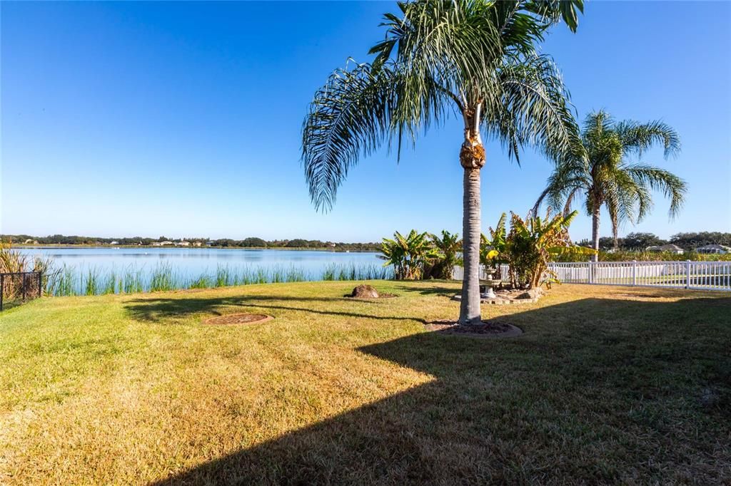 En Venta: $549,000 (4 camas, 3 baños, 2280 Pies cuadrados)