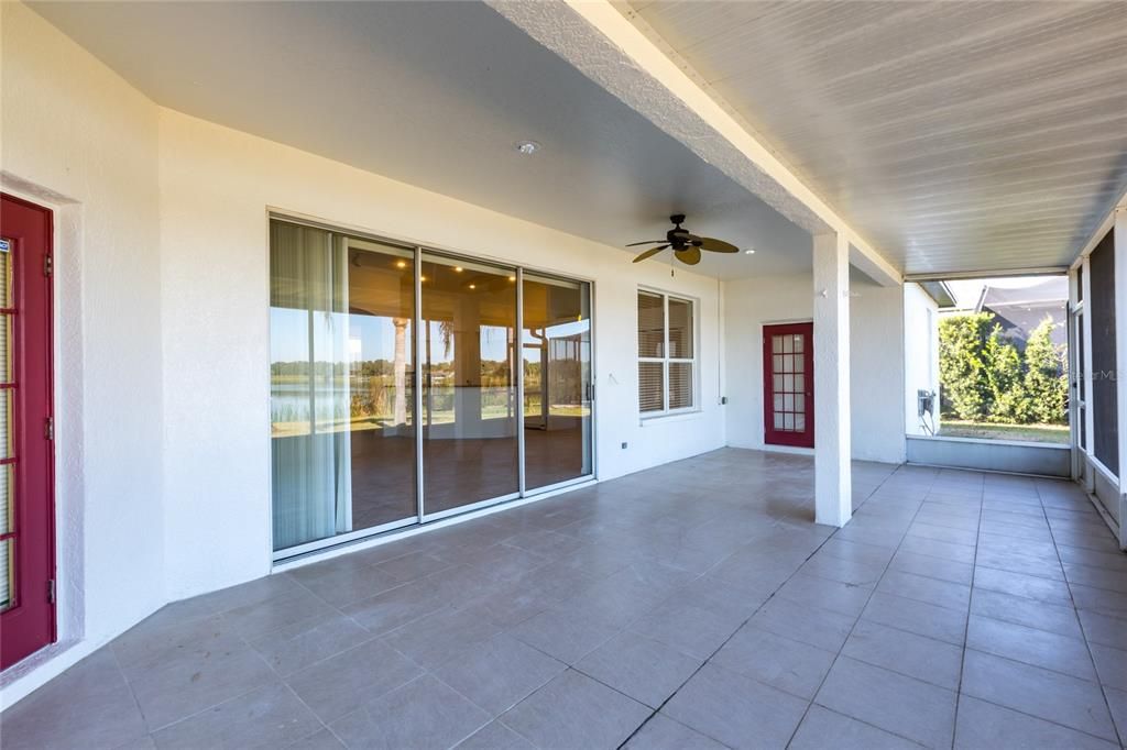 En Venta: $549,000 (4 camas, 3 baños, 2280 Pies cuadrados)