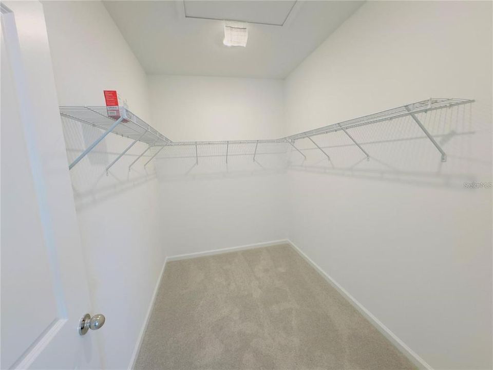 For Rent: $2,500 (3 beds, 2 baths, 1755 Square Feet)