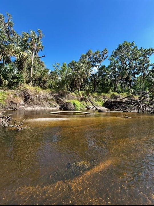 En Venta: $155,000 (6.20 acres)