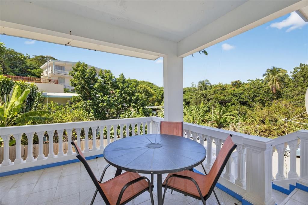 На продажу: $849,000 (8 спален, 5 ванн, 3200 Квадратных фут)