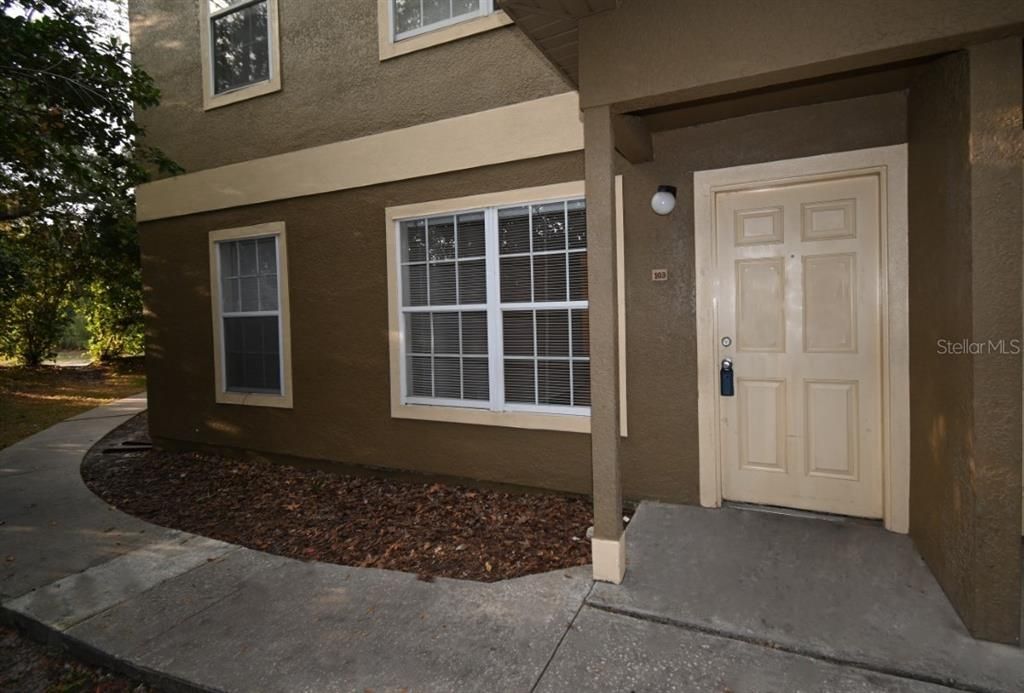 En Venta: $179,900 (3 camas, 2 baños, 1205 Pies cuadrados)