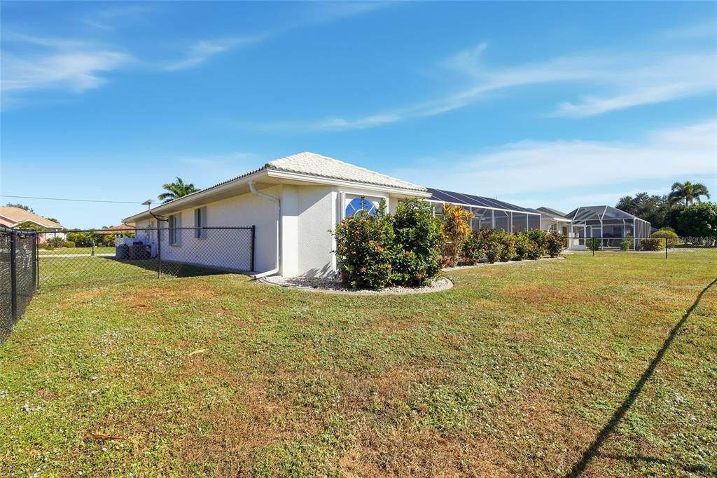 待售: $373,300 (3 贝兹, 2 浴室, 1880 平方英尺)