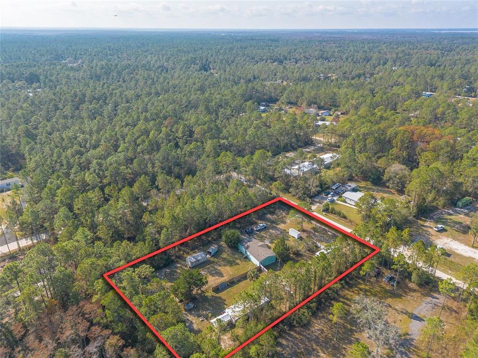 For Sale: $199,900 (2 beds, 2 baths, 1352 Square Feet)