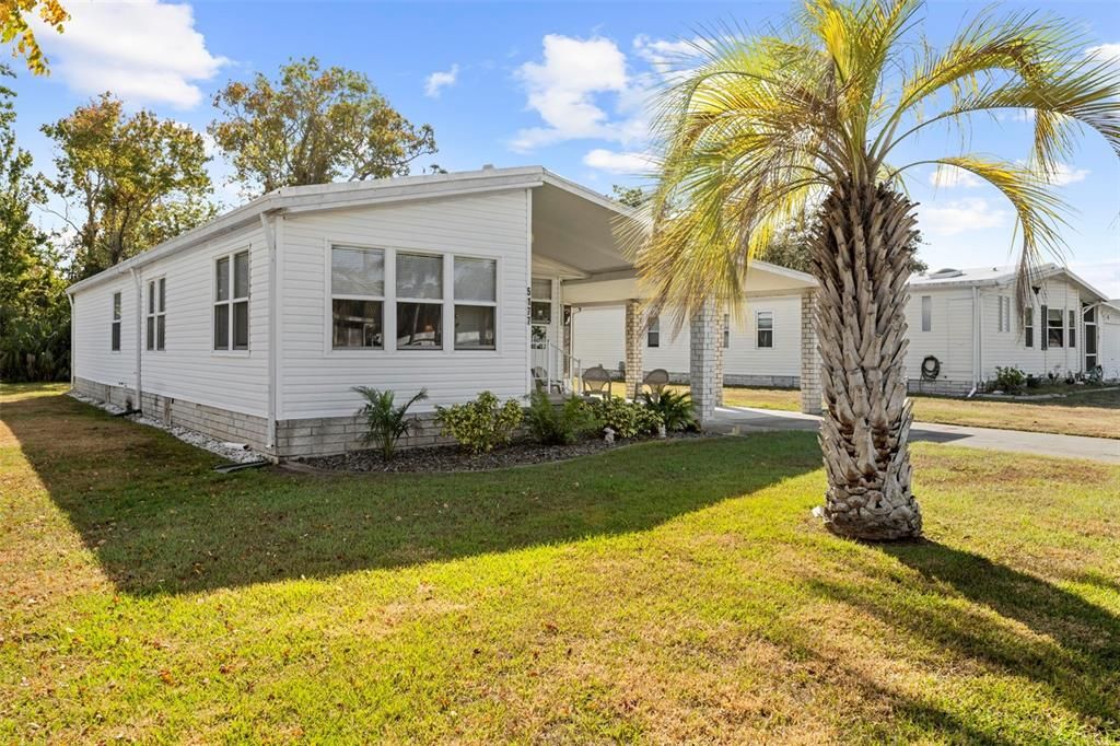 For Sale: $155,000 (2 beds, 2 baths, 1302 Square Feet)