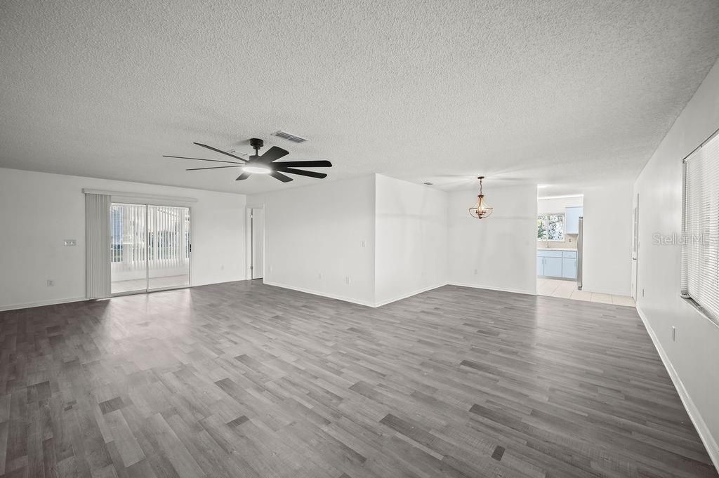 待售: $258,800 (3 贝兹, 2 浴室, 1526 平方英尺)