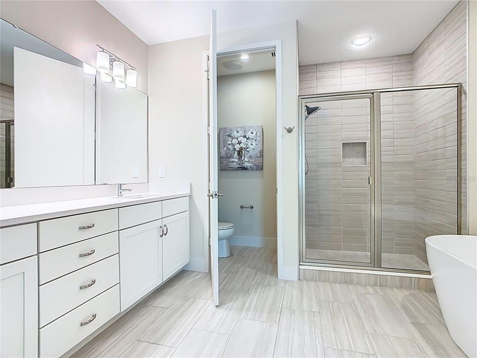 En Venta: $2,000,000 (6 camas, 6 baños, 4588 Pies cuadrados)