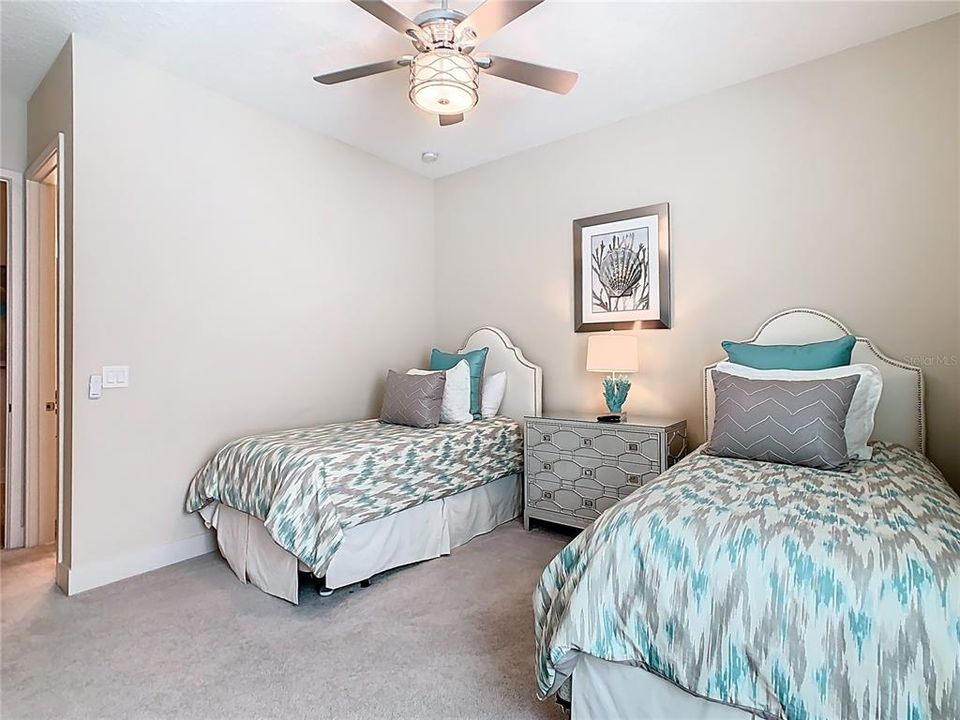 En Venta: $2,000,000 (6 camas, 6 baños, 4588 Pies cuadrados)