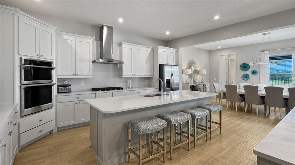 En Venta: $2,000,000 (6 camas, 6 baños, 4588 Pies cuadrados)