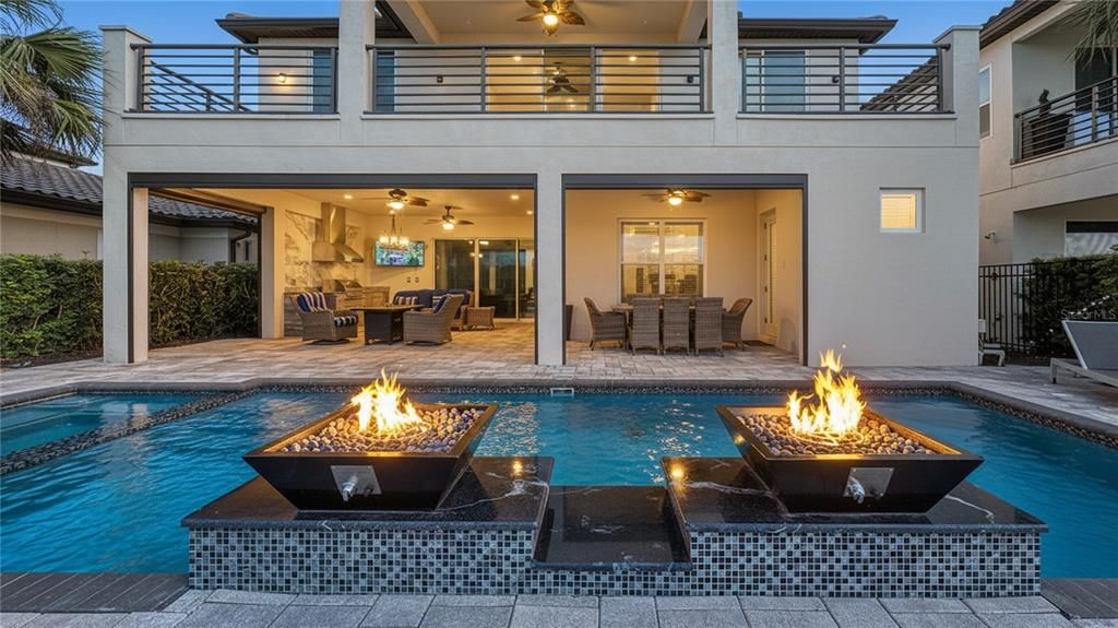 En Venta: $2,000,000 (6 camas, 6 baños, 4588 Pies cuadrados)