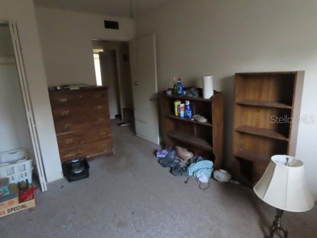 Active With Contract: $179,900 (2 beds, 1 baths, 1216 Square Feet)