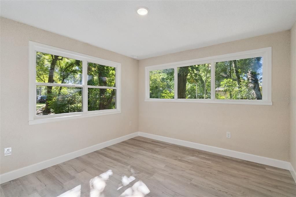 出租: $2,500 (3 贝兹, 2 浴室, 1176 平方英尺)