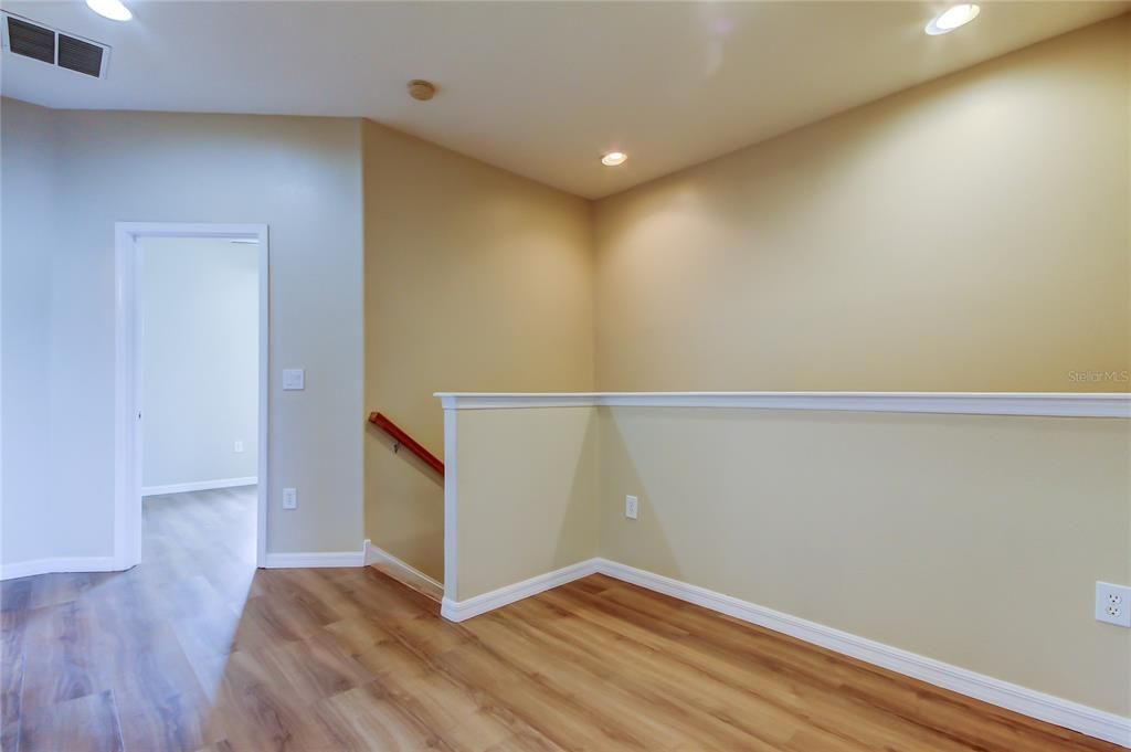 For Rent: $3,400 (3 beds, 2 baths, 2327 Square Feet)